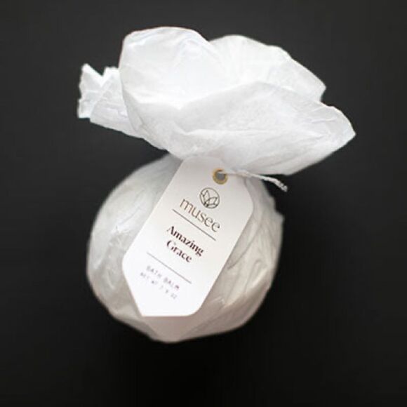 Musee Amazing Grace Bath Bomb - Picture 2 of 6